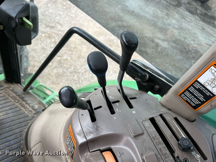 image for item LG9038 2013 John Deere 6115D  MFWD tractor