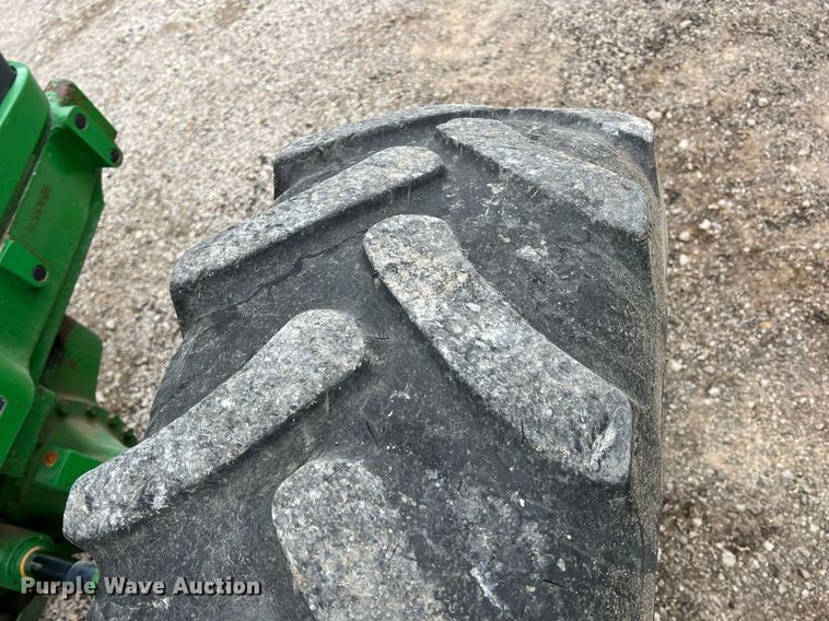 image for item LG9038 2013 John Deere 6115D  MFWD tractor