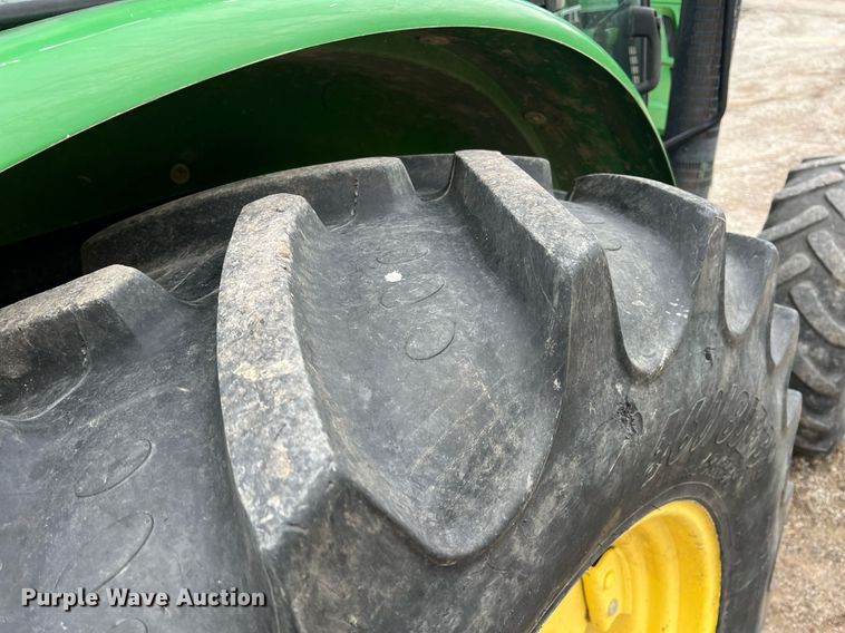 image for item LG9038 2013 John Deere 6115D  MFWD tractor