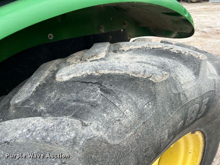 image for item LG9038 2013 John Deere 6115D  MFWD tractor