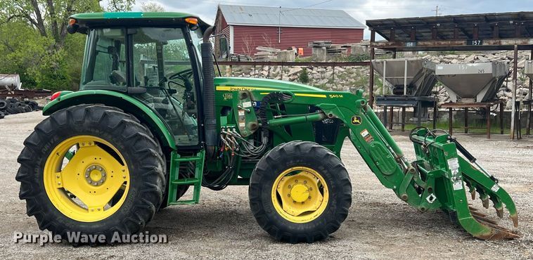 image for item LG9039 2015 John Deere 6115D  MFWD tractor