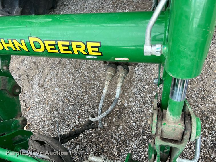 image for item LG9039 2015 John Deere 6115D  MFWD tractor