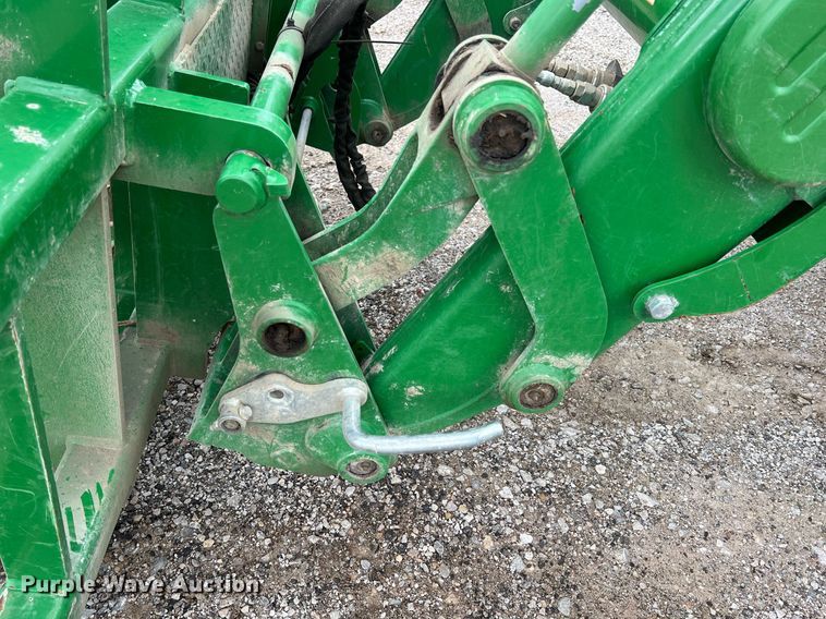 image for item LG9039 2015 John Deere 6115D  MFWD tractor