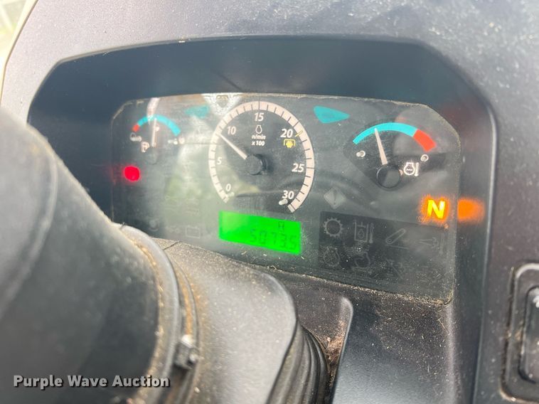 image for item LG9039 2015 John Deere 6115D  MFWD tractor