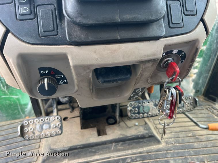 image for item LG9039 2015 John Deere 6115D  MFWD tractor