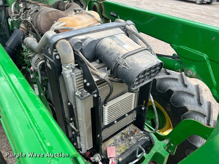image for item LG9039 2015 John Deere 6115D  MFWD tractor