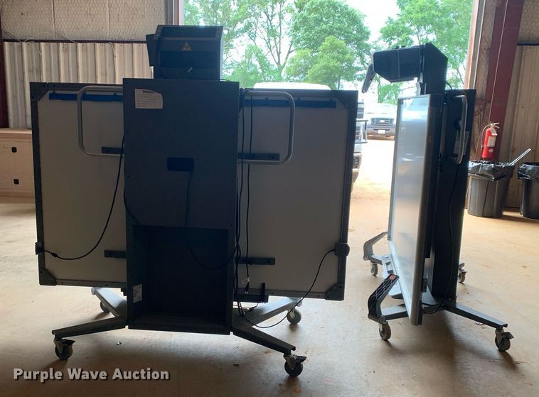 image for item LH9594 (2) Smart boards