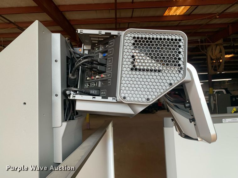 image for item LH9594 (2) Smart boards