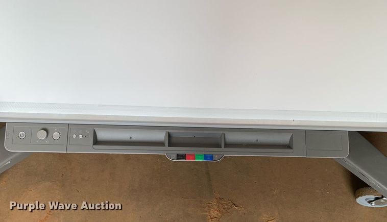 image for item LH9594 (2) Smart boards