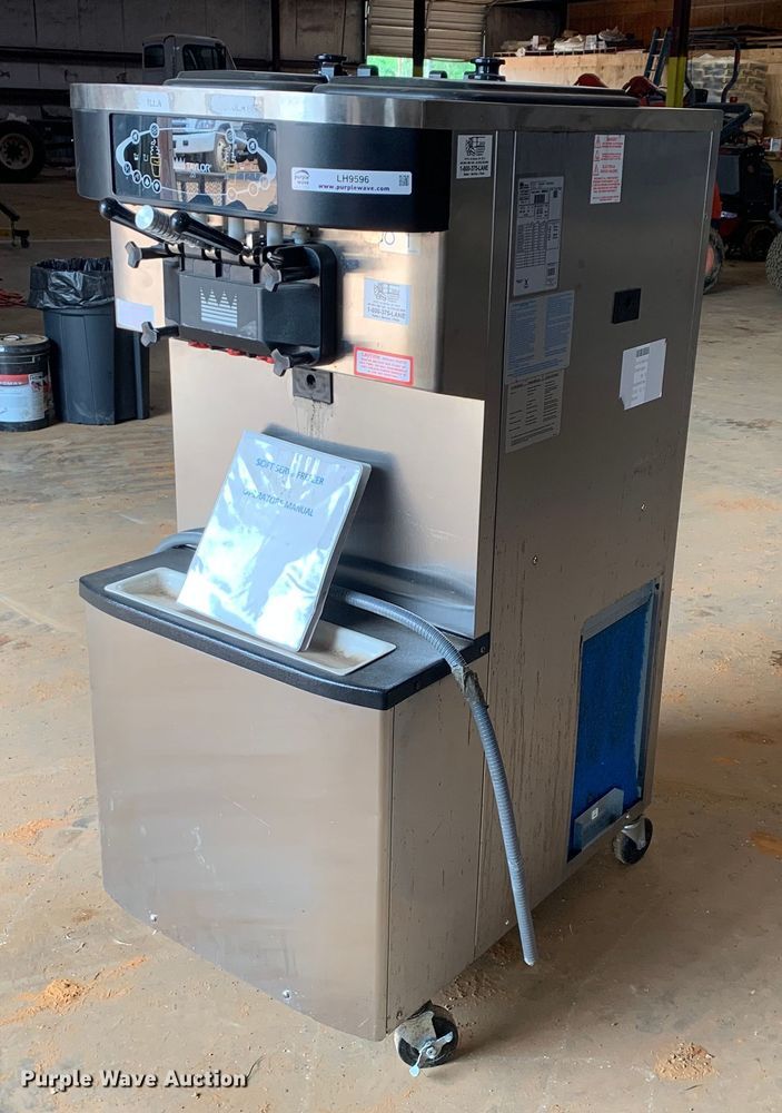 Taylor Crown C71327 soft serve ice cream machine in Henderson, TX