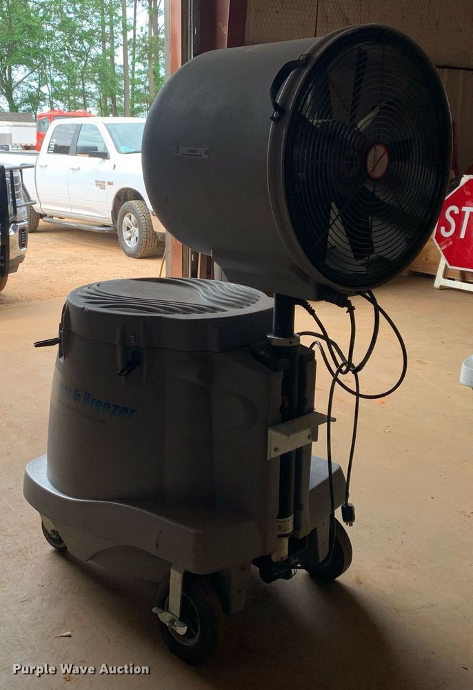 image for item LH9599 Power Breezer PB10-A-1G V6  misting fan