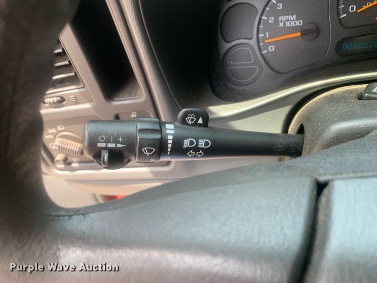 image for item LH9603 2007 Chevrolet Silverado 1500  Crew Cab pickup truck