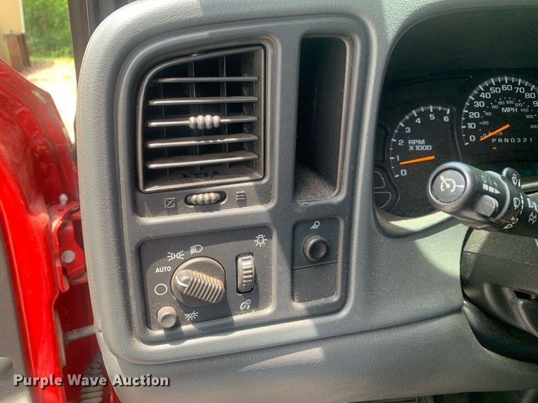 image for item LH9603 2007 Chevrolet Silverado 1500  Crew Cab pickup truck