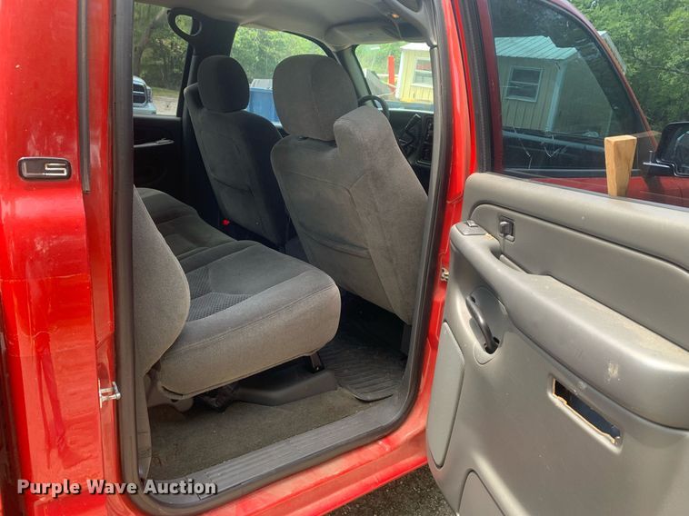 image for item LH9603 2007 Chevrolet Silverado 1500  Crew Cab pickup truck