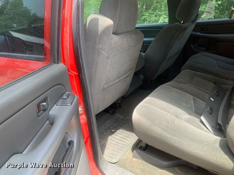 image for item LH9603 2007 Chevrolet Silverado 1500  Crew Cab pickup truck