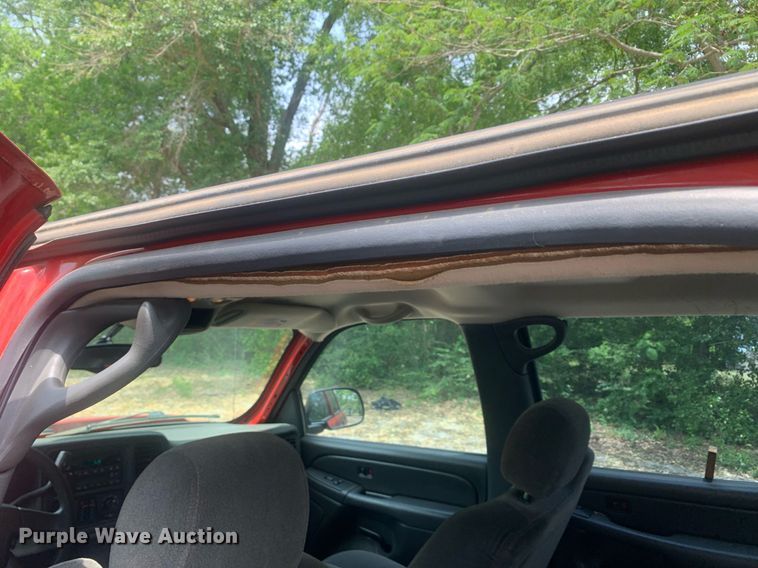 image for item LH9603 2007 Chevrolet Silverado 1500  Crew Cab pickup truck