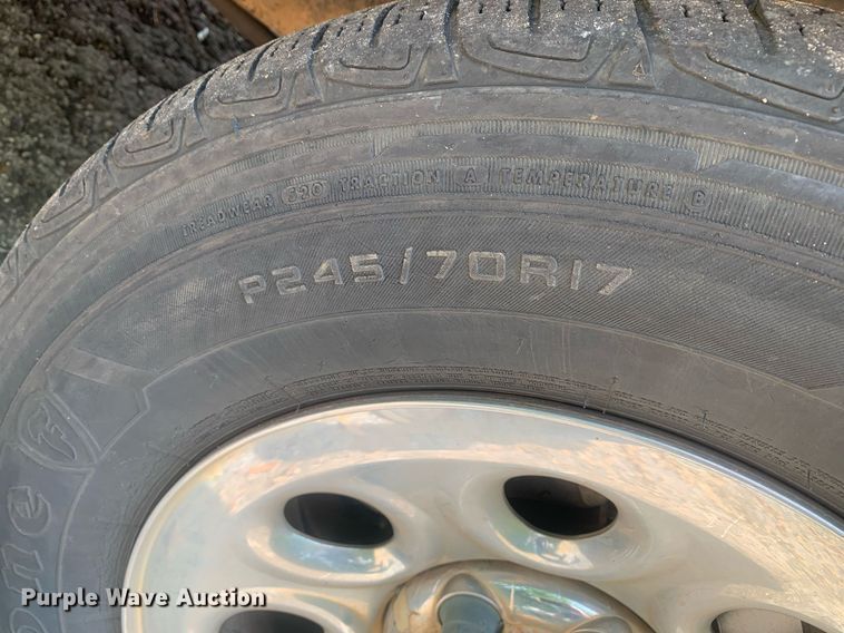 image for item LH9603 2007 Chevrolet Silverado 1500  Crew Cab pickup truck