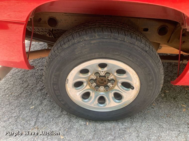 image for item LH9603 2007 Chevrolet Silverado 1500  Crew Cab pickup truck