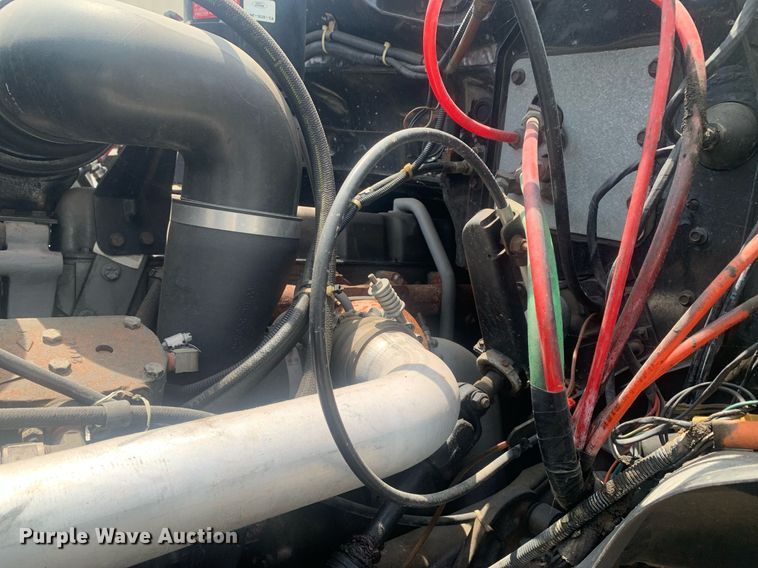 image for item LH9605 1989 Ford F800  pumper fire truck