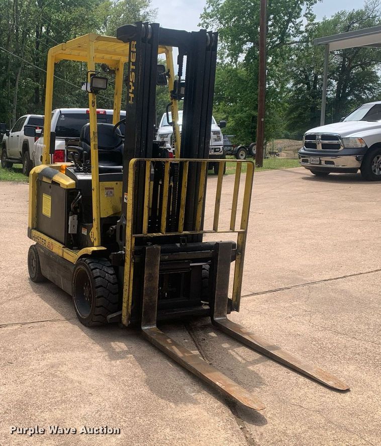 image for item LH9606 Hyster E60XM  forklift