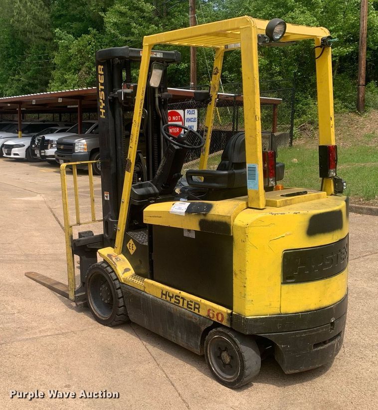 image for item LH9606 Hyster E60XM  forklift