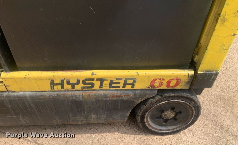 image for item LH9606 Hyster E60XM  forklift