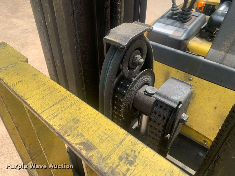 image for item LH9606 Hyster E60XM  forklift