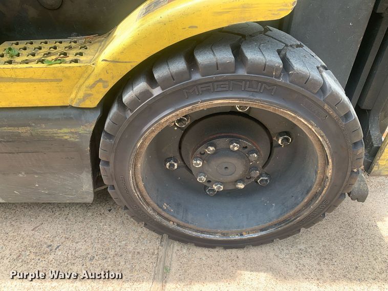 image for item LH9606 Hyster E60XM  forklift