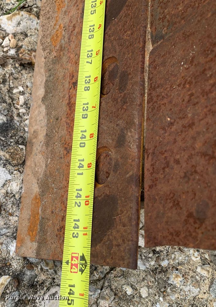 image for item LH9617 1985 Caterpillar 120G  rigid frame motor grader