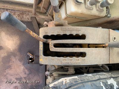 image for item LH9617 1985 Caterpillar 120G  rigid frame motor grader