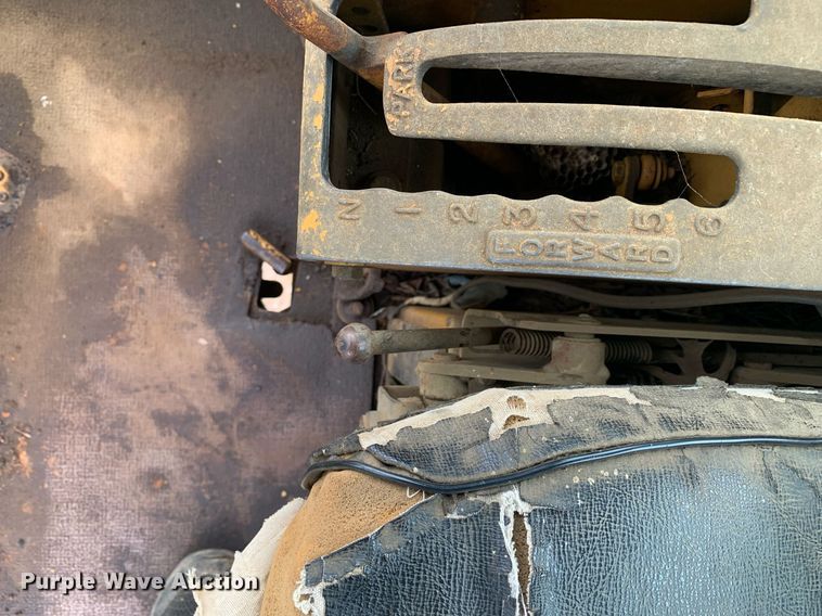 image for item LH9617 1985 Caterpillar 120G  rigid frame motor grader