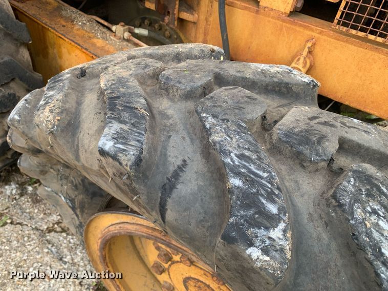 image for item LH9617 1985 Caterpillar 120G  rigid frame motor grader