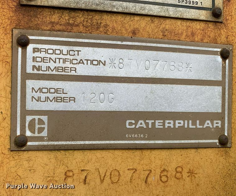 image for item LH9617 1985 Caterpillar 120G  rigid frame motor grader