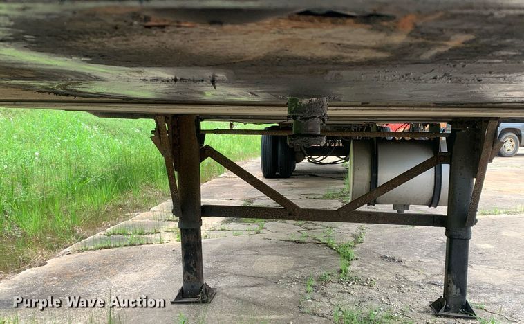 image for item LH9618 2006 Wabash  refrigerated van trailer