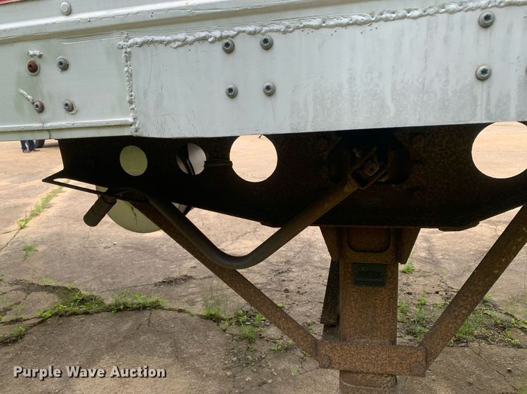 image for item LH9618 2006 Wabash  refrigerated van trailer