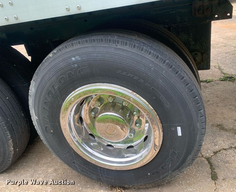 image for item LH9618 2006 Wabash  refrigerated van trailer