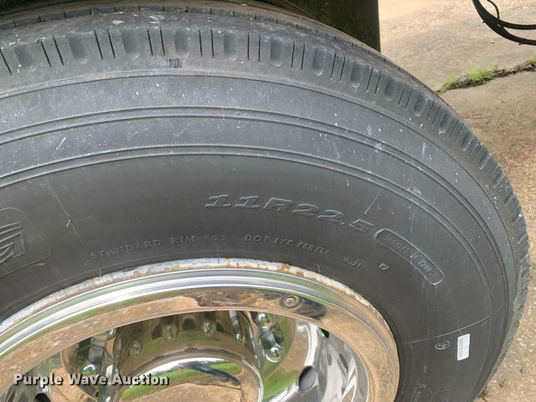 image for item LH9618 2006 Wabash  refrigerated van trailer