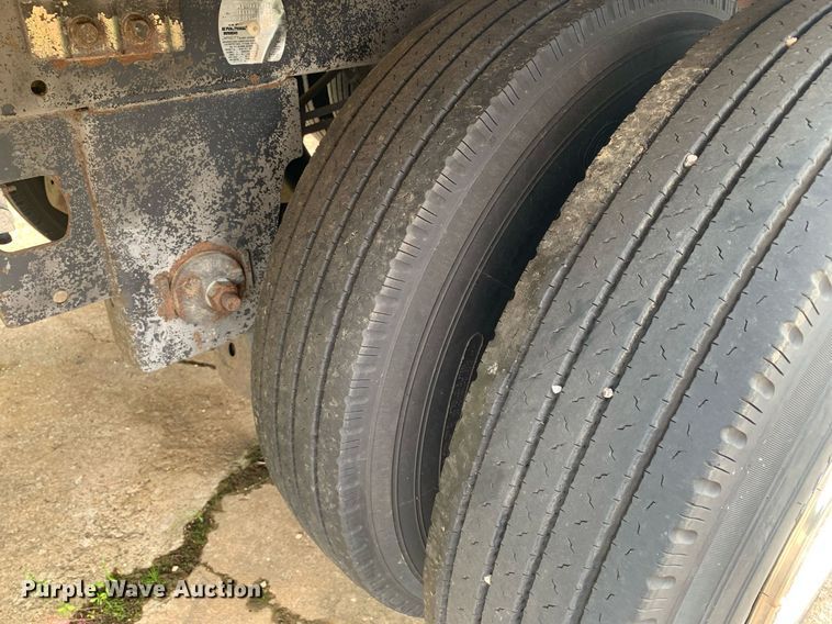 image for item LH9618 2006 Wabash  refrigerated van trailer