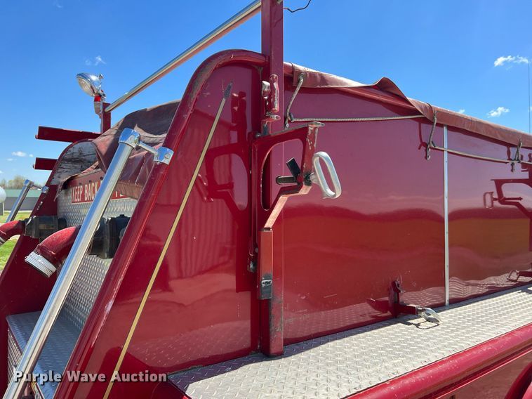 image for item LI9597 1983 GMC C7000  pumper fire truck