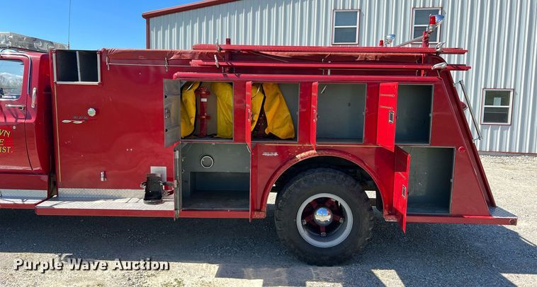image for item LI9597 1983 GMC C7000  pumper fire truck