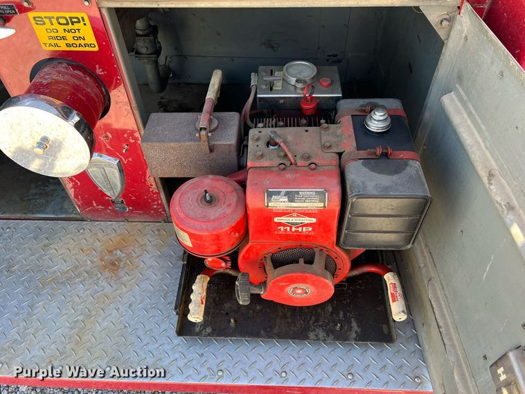 image for item LI9597 1983 GMC C7000  pumper fire truck