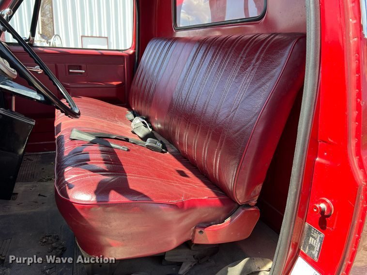 image for item LI9597 1983 GMC C7000  pumper fire truck