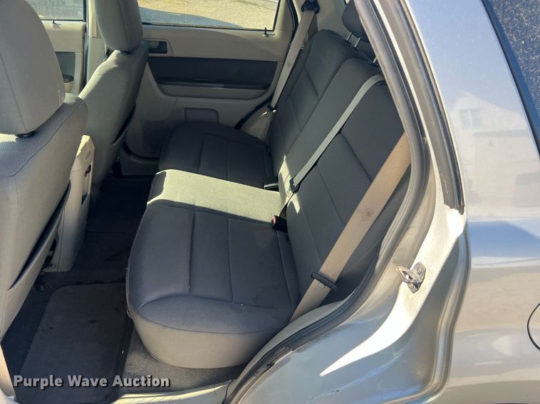 image for item LI9667 2009 Ford Escape Hybrid  SUV