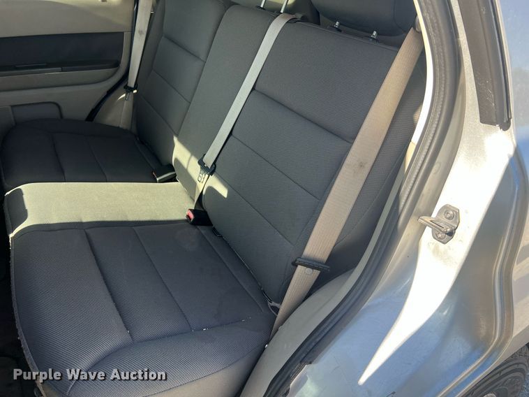 image for item LI9667 2009 Ford Escape Hybrid  SUV