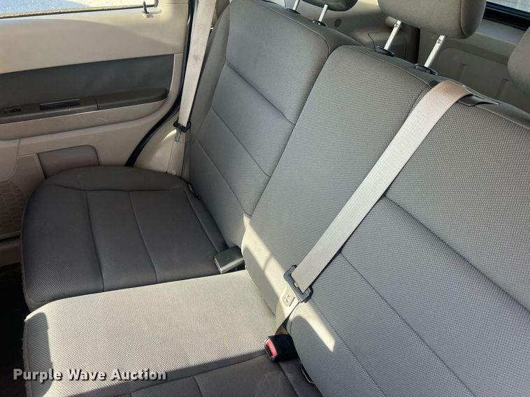 image for item LI9667 2009 Ford Escape Hybrid  SUV