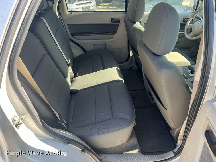 image for item LI9667 2009 Ford Escape Hybrid  SUV