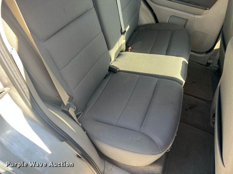 image for item LI9667 2009 Ford Escape Hybrid  SUV