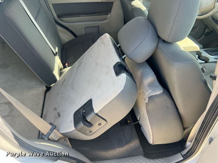 image for item LI9667 2009 Ford Escape Hybrid  SUV