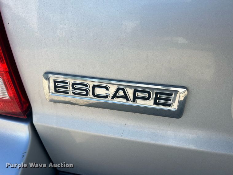 image for item LI9667 2009 Ford Escape Hybrid  SUV