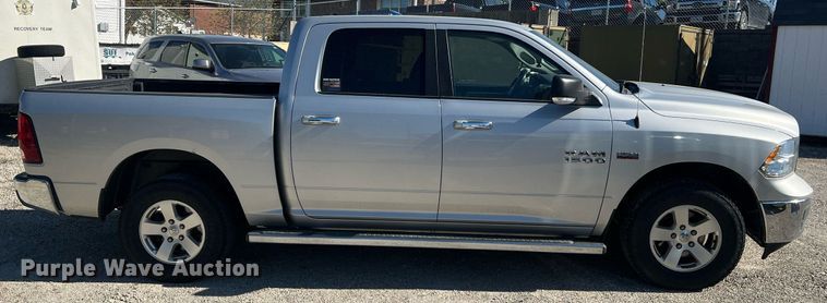 image for item LI9668 2014 Dodge Ram 1500  Crew Cab pickup truck